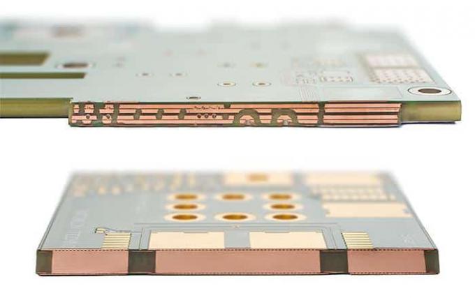 厚い銅PCBの横断面